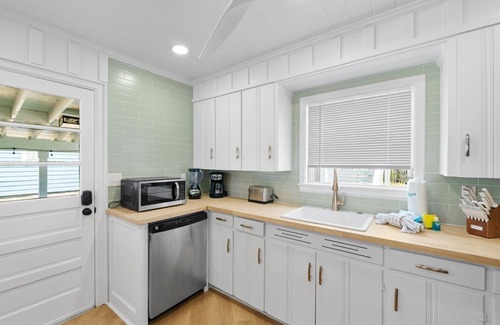 Miramar Beach Casa | The cutest classic beach cottage/ totally restored/steps to the beach! 5br 2ba!
