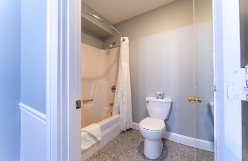 Sandwich Hotel | The Dan'l Webster Inn and Spa