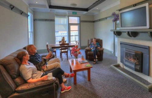 Devonport Cabina | The Dannebrog Lodge Room 6