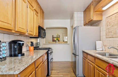 Nob Hill Casa | The Dartmouth House S