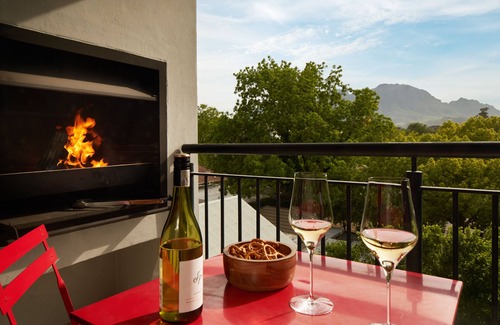 Stellenbosch Central Apartamento | The Den Apartments