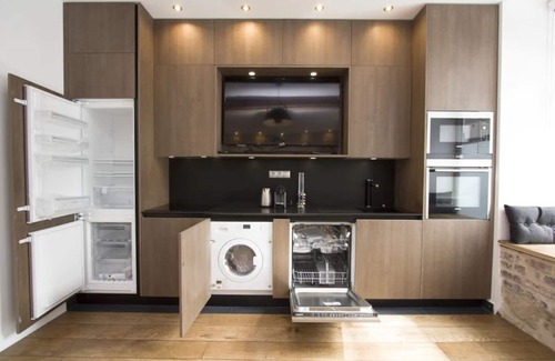 Jardin des plantes Apartamento | The Designer Apartment in the Latin Neighborhood