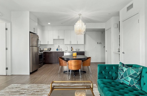 Carthay Circle Condominio | The Designer Two-Bedroom Suite