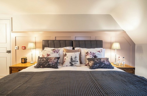 Hartwell Hotel | The Dinton Hermit