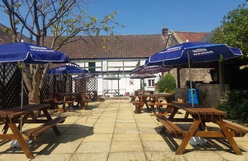 Chipping Sodbury Cama Y Desayuno | The Dog Inn