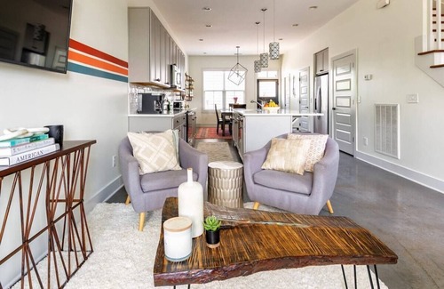 Nashville Casa | The Dogwood House – Minutes to Downtown & Opry