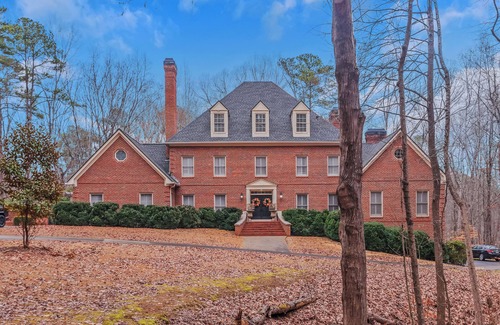Douglasville Casa | The Douglasville Oasis