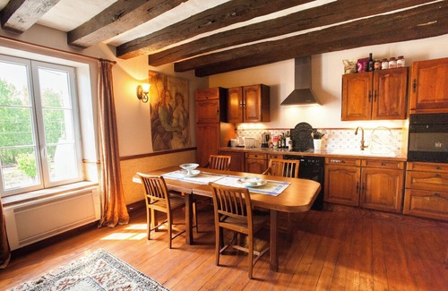 Civray-de-Touraine Casa | La casa de 2 dormitorios de DOVE en nuestro santuario Songbird cerca de Chateau Chenonceau