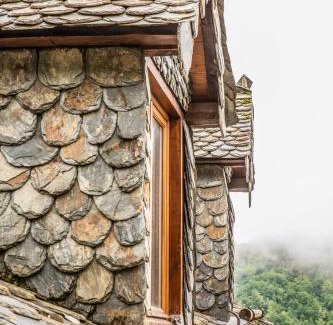 Ascou Casa | The Dragon Barn - Studio