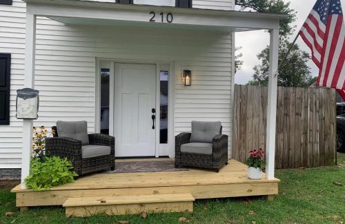 Snow Hill Casa | The Driftwood Den