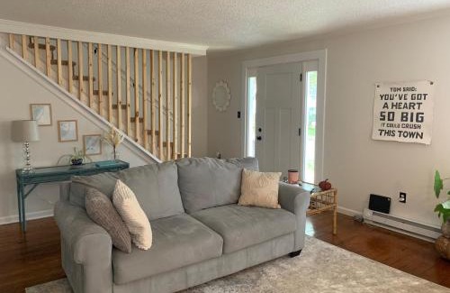 Snow Hill Casa | The Driftwood Den