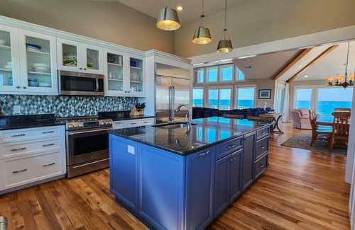 Carolina Dunes Casa | The Duck House - Spectacular Oceanfront home with 5 BR/7BA - Private Pool