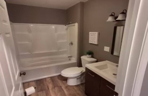 Mount Pleasant Apartamento | The Duet-Suite at Mt. Pleasant 2BR LaundryParking