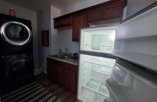 Mount Pleasant Apartamento | The Duo-Loft at Mt. Pleasant 2BR, Laundry, Parking