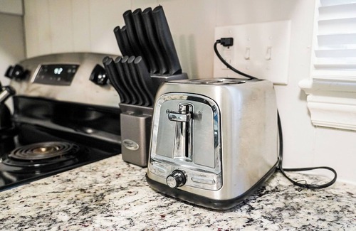 Durham Apartamento | The Durham Nook~Cozy 1BR Hideaway Near Duke, Downtown & Peaceful Parks