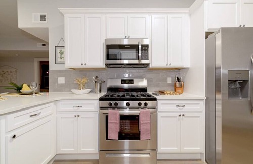 East Rock Apartamento | The East Rock | 4BR | Pking | Wash & Dryer | Yale