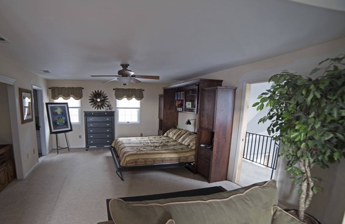 Kutztown Cama Y Desayuno | The East Wing @ The Kennedy Manor