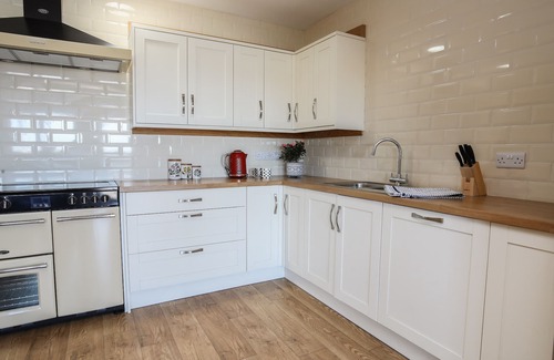 Dwyran Casa | THE ELBERRY, pet friendly, with open fire in Newborough