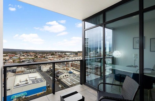 Adelaide Central Business District Apartamento | The elegant 1BR CBD Apt - City view - Parking