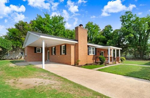 Goldsboro Casa | The EleMEnt