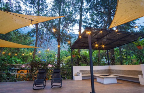 San Juan La Laguna Casa | !El Elefante y La Boa! "Casa Mágica frente al Lago Atitlán"