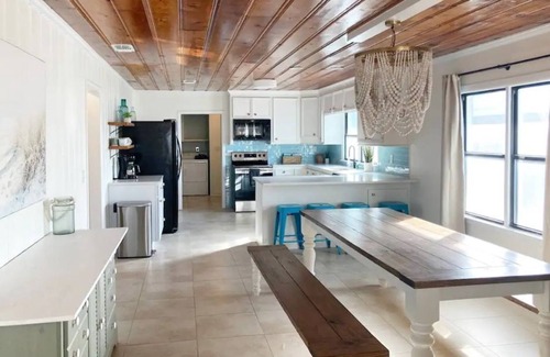 Kiska Beach Casa | The Emerald Escape! Feet From Beach! Private Pool!