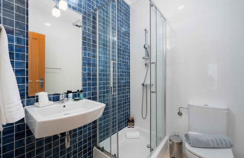 Porto de Mos Apartamento | The Emerald - Lagos Apartment by Ideal Homes