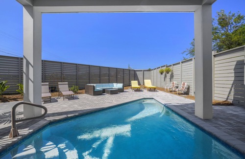 Inlet Beach Condominio | "The Emerald" Studio 1-with King bed-Sleeps 2
