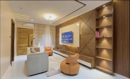 Akure Casa | The Emeritus Apartments