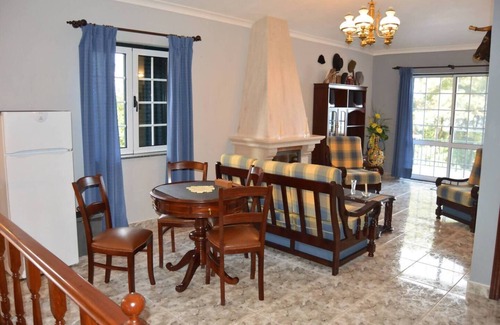 Biscoitos Apartamento | The Emigrant House - Quarto Suite