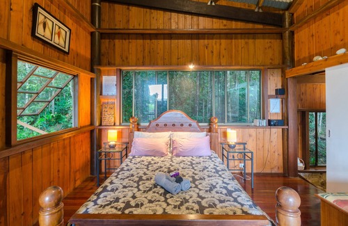 Cow Bay Cama Y Desayuno | The Epiphyte Bed & Breakfast