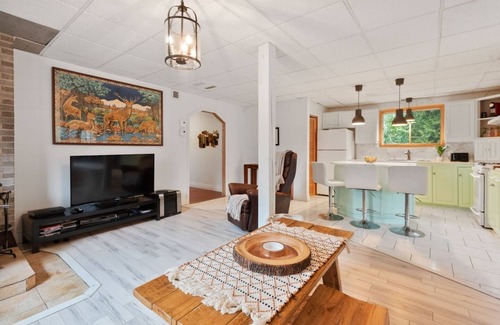 Saint Zenon Chalet De Esquí | The Escape | 4 BD | Pool & Spa | Games Room