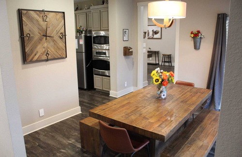 Cross Mountain Casa | The Escape -Family friendly, Close to Fiesta Texas