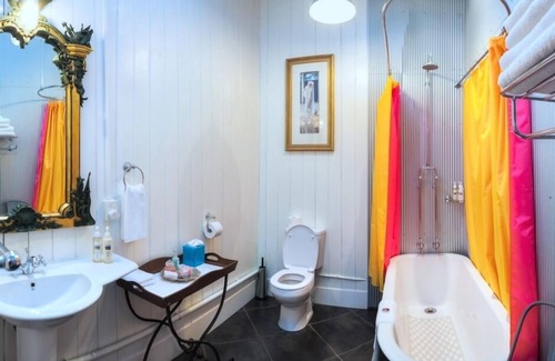 Hapuku Cabina | The Factory Luxury Beachfront