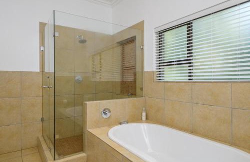Umhlali Beach Casa | The Fairways, Ballito