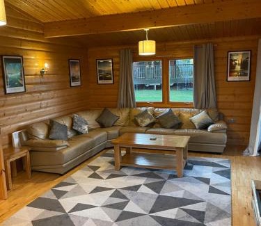 Kenwick Casa | The Fairways, Kenwick Retreats