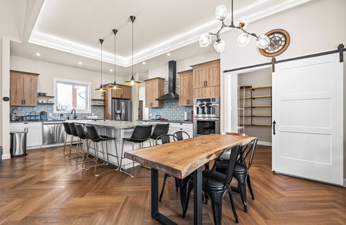 West Grey Casa | The Family Farmhouse @Westgrey