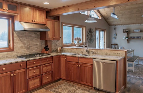 South Range Otro | The Farm at Amnicon Valley Acres