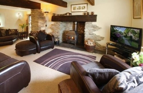 Boncath Otro | The Farmhouse - perfect for families to share, private hot-tub and fabulous shared leisure facilitie