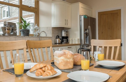 West Pennard Cabaña | The Farmhouse - UK10655