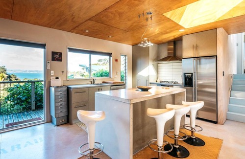 Omiha Casa | The Fat Pigeon - Omiha Holiday Home