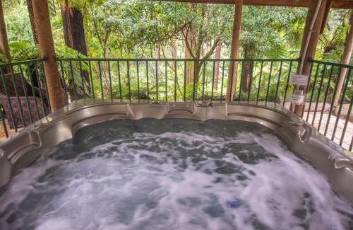 Mount Dandenong Cama Y Desayuno | The Fernglen Forest Retreat