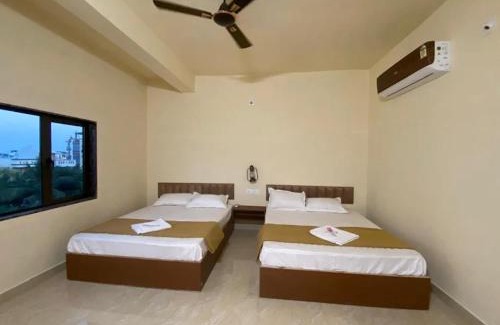 Somnath Hotel | The Fero Hotel