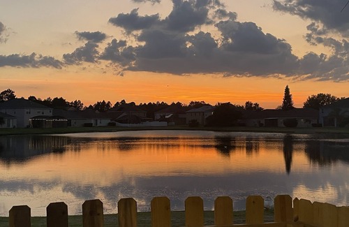 Vista East Casa | The Floral Cove…Family Friendly 15 mins from MCO airport 20 mins from Disney