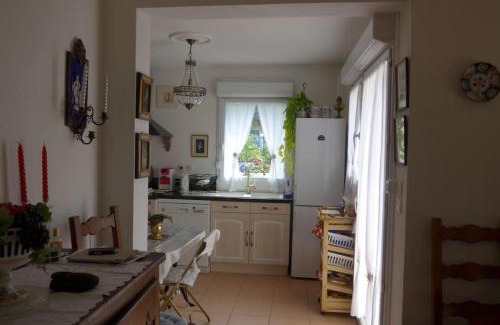 Malbosc Casa | The Flower- Townhouse with air conditioning and garden!