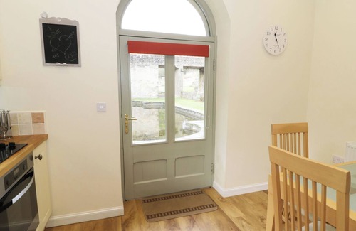 Belford Cabaña | THE FOLLY, romantic, with a garden in Belford