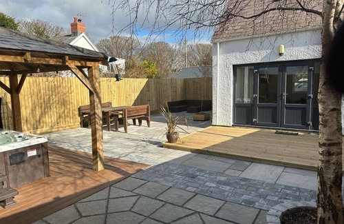 Horton Casa | The Forge - Tres Habitaciones Casa, Capacidad 6
