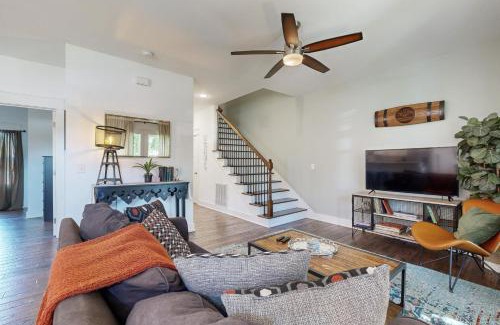 Woodbine Casa | The Foster House