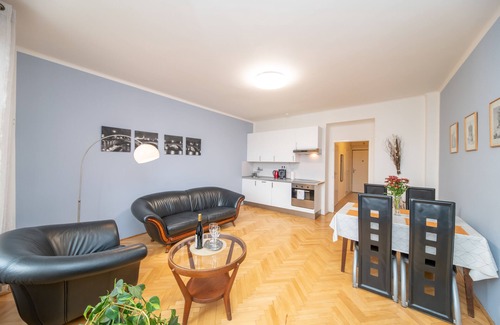 Mala Strana Apartamento | The Fox and the Hedgehog Apartment