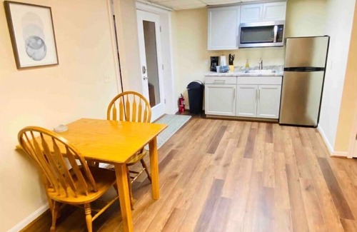 Ruckersville Casa | The Franklin Estate - Suite F-Private Apt-King Bed